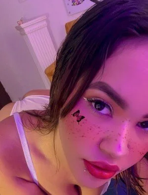 XXX Porn Photo of Nude CAMILA--REY 12