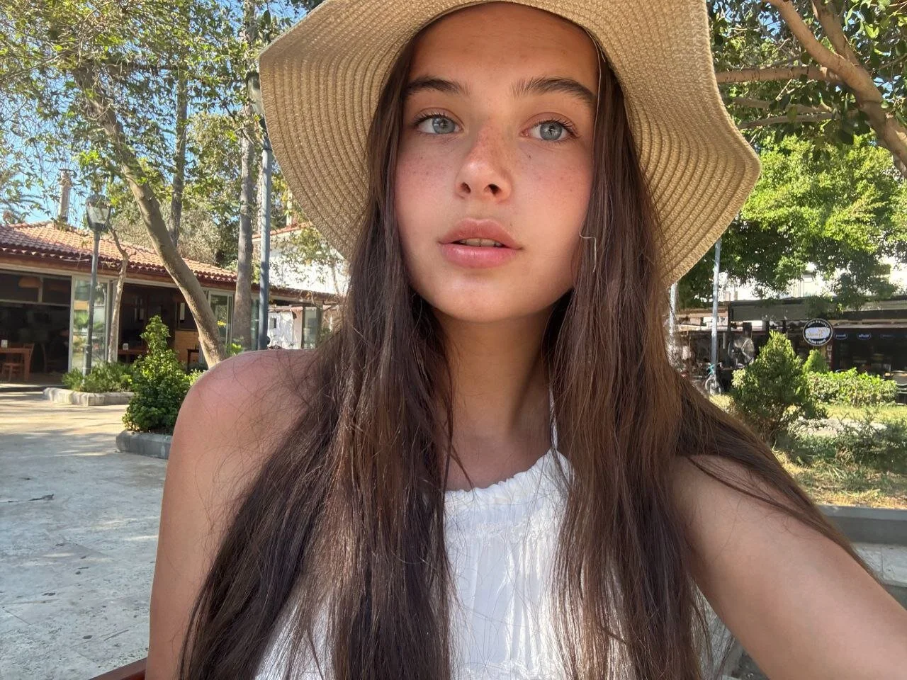 XXX Porn Photo of Nude elisa_moon 19