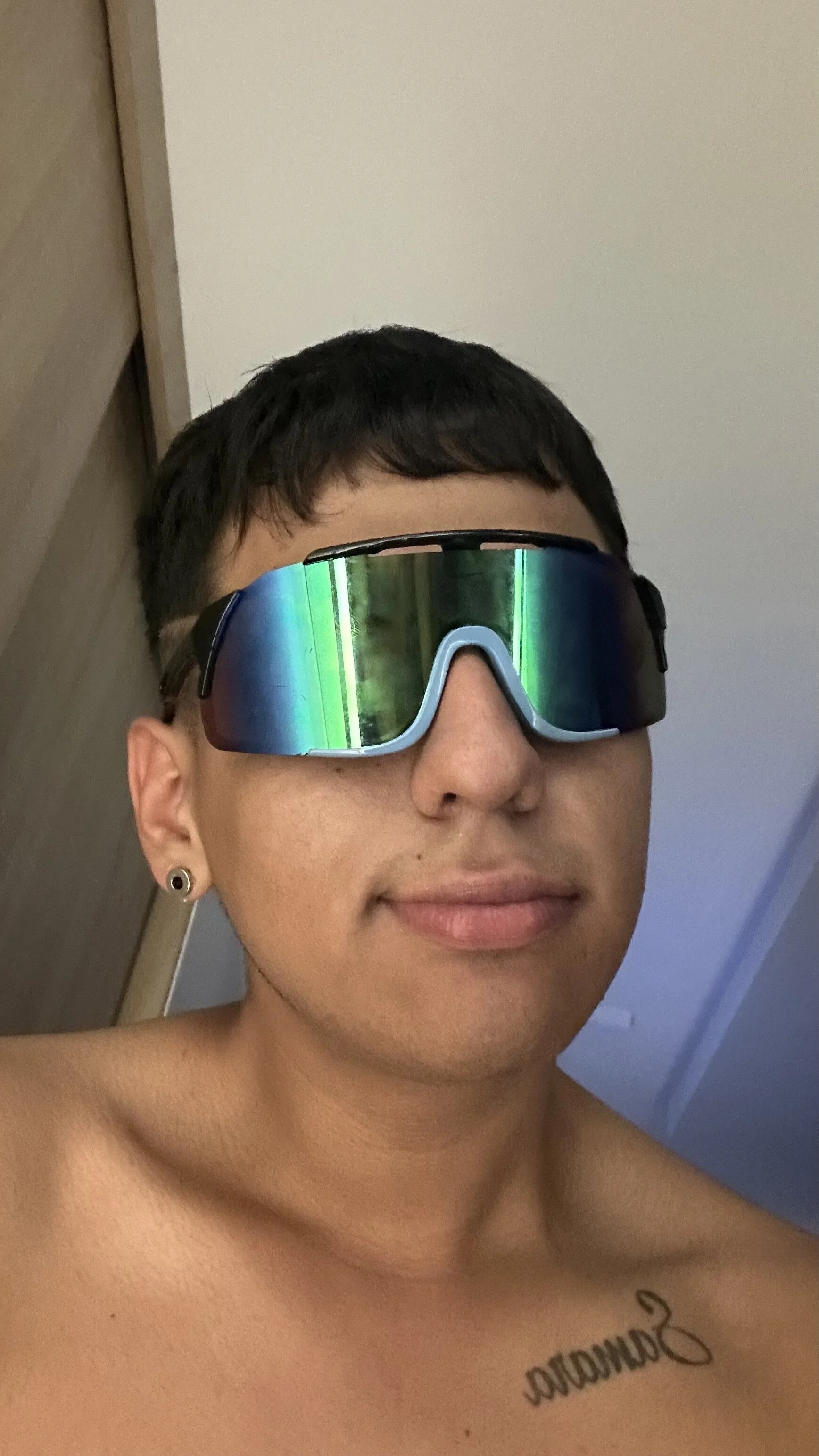 XXX Porn Photo of Nude Unpipemas 16