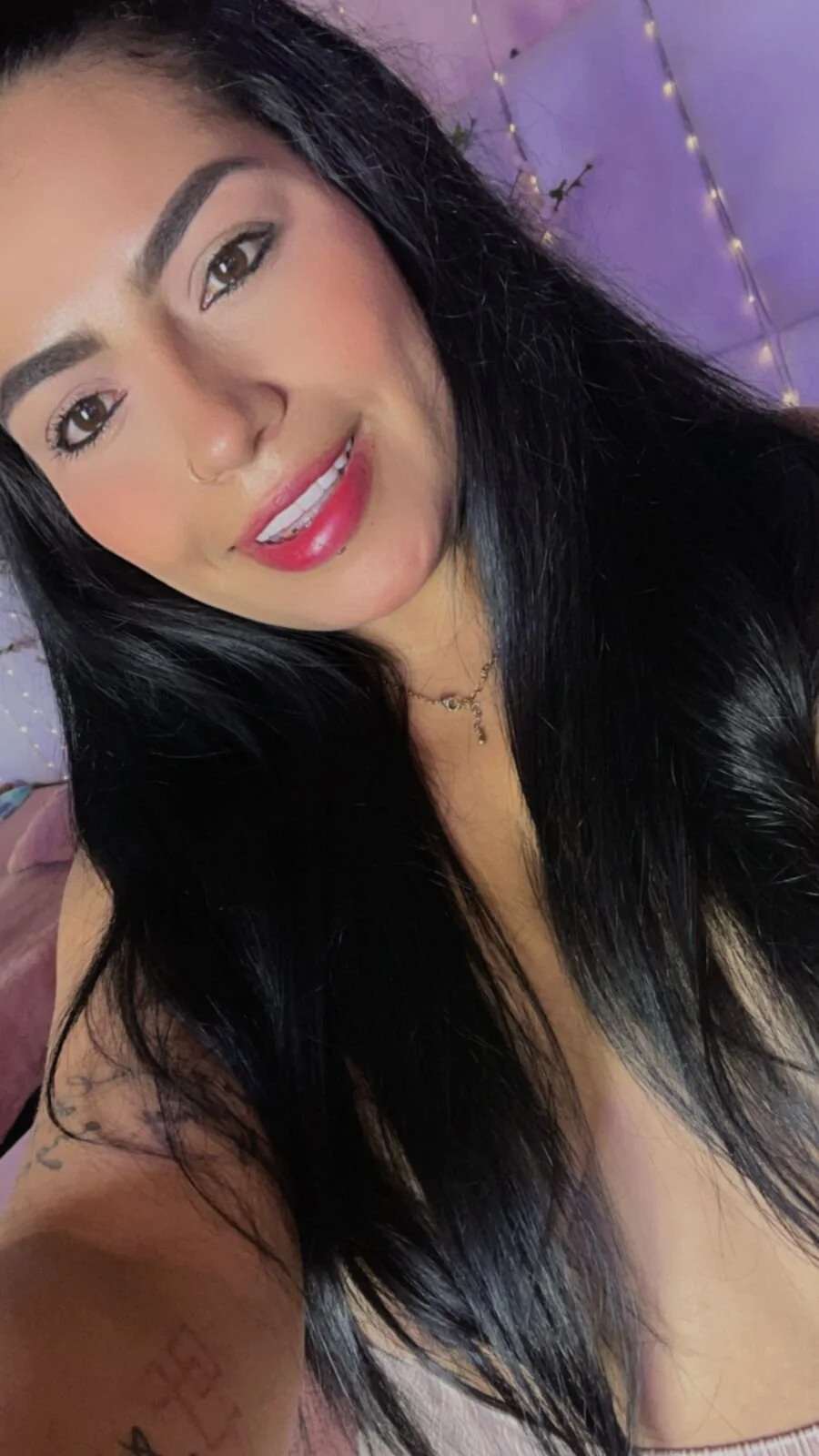 XXX Porn Photo of Nude kiana_cream 652