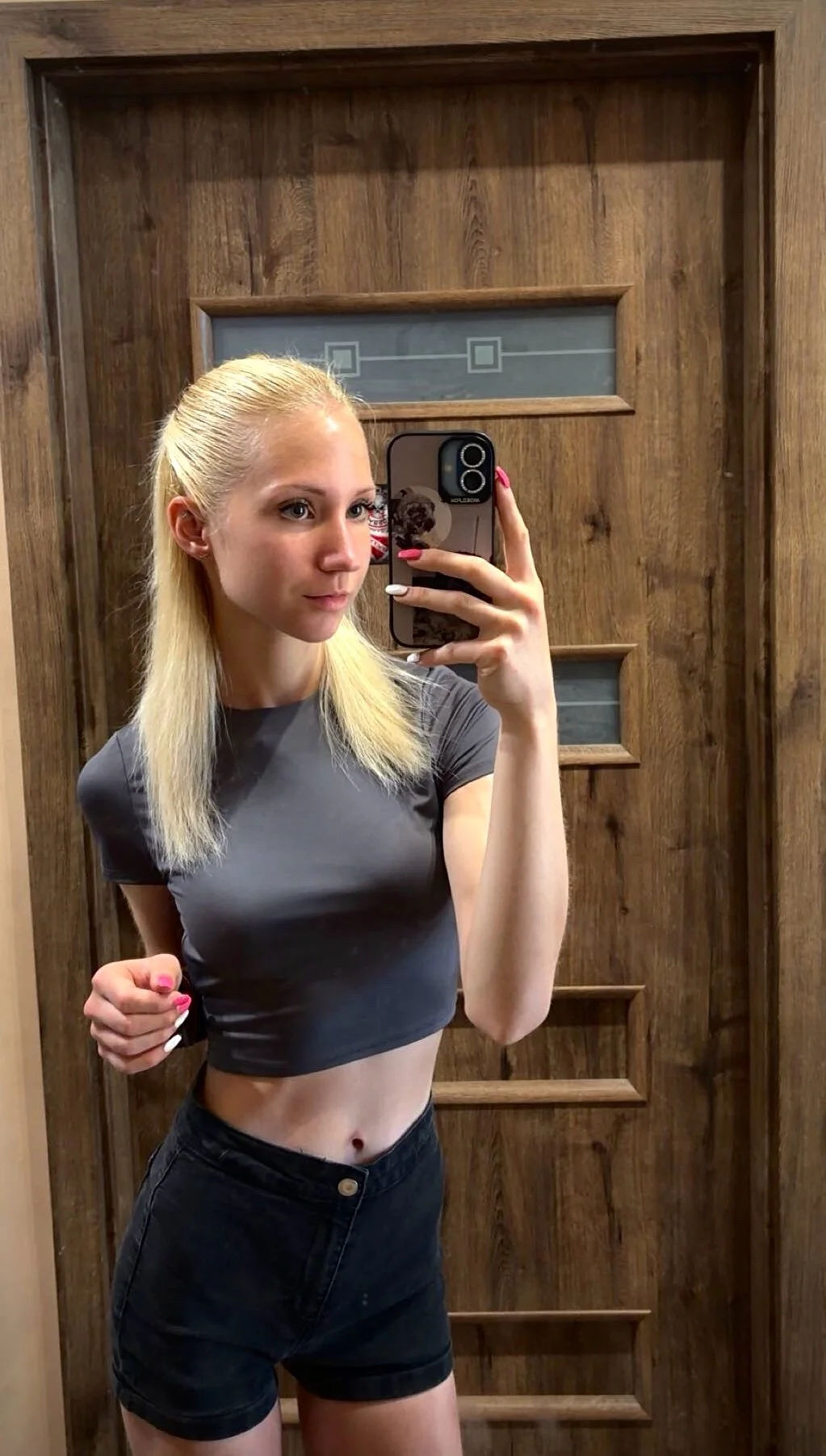XXX Porn Photo of Nude PiperPerri18 3