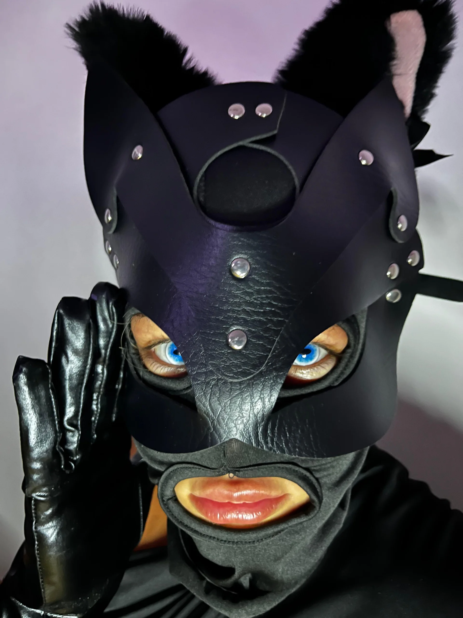 XXX Porn Photo of Nude KittenCarnivore 1