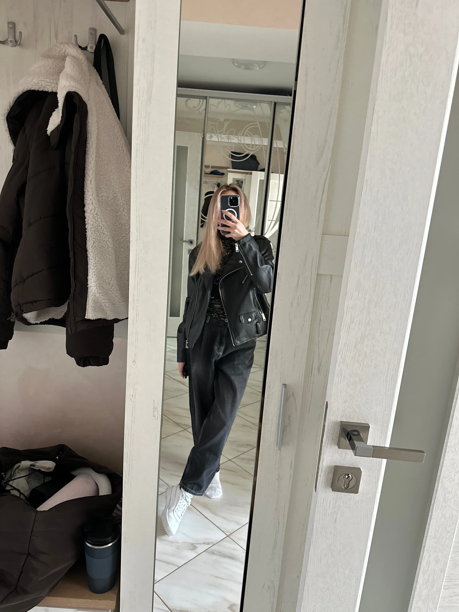 XXX Porn Photo of Nude Future_star 9