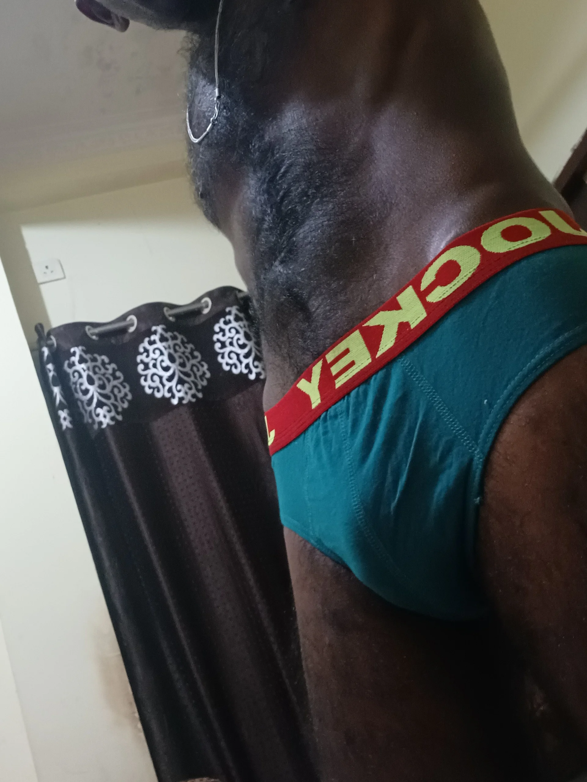 XXX Porn Photo of Nude Chocolate_stud10 3