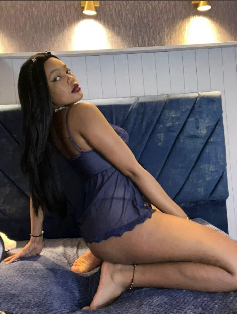 XXX Porn Photo of Nude CRISTALBROKE_TAY 35