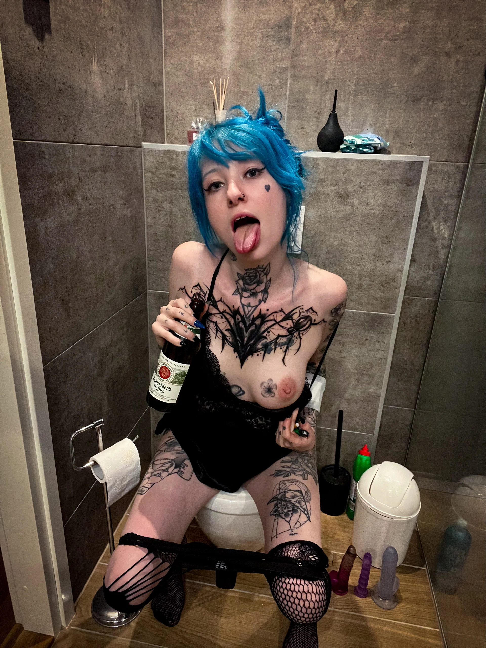 XXX Porn Photo of Nude coyemoo 2