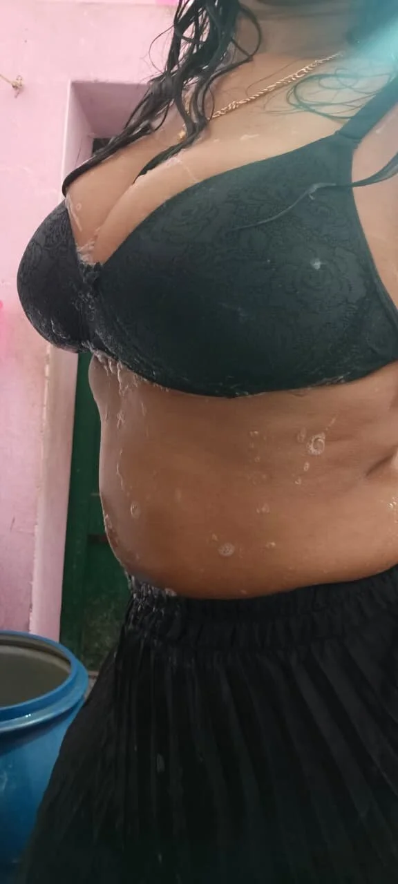 XXX Porn Photo of Nude sherintamilponnu 3