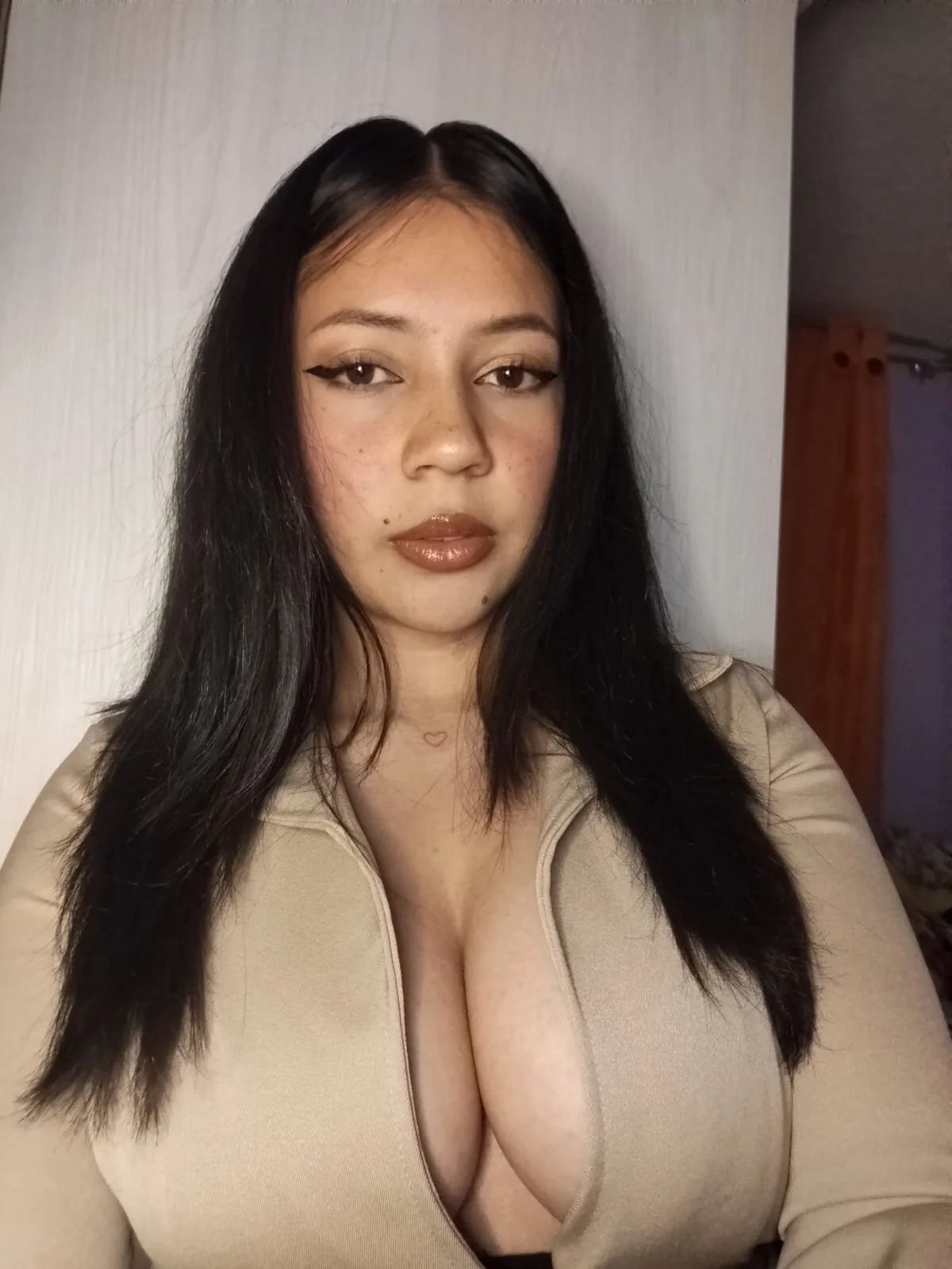 XXX Porn Photo of Nude KamyGlam 2