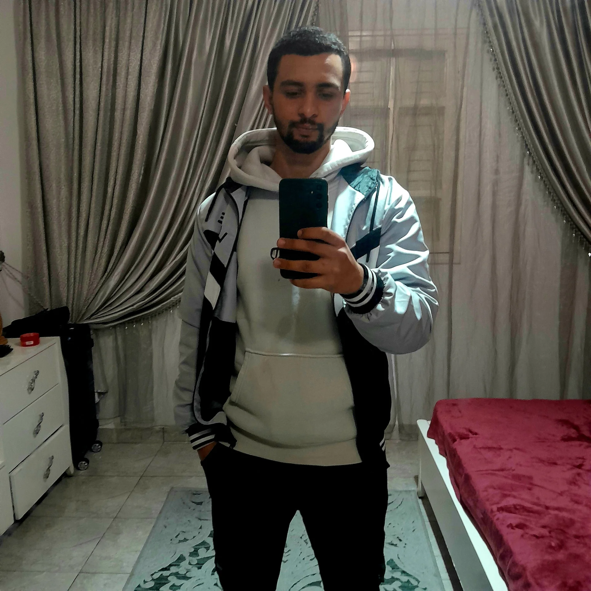 XXX Porn Photo of Nude Hazembahloul 4