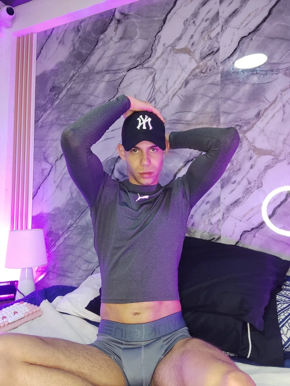XXX Porn Photo of Nude samirscott 25