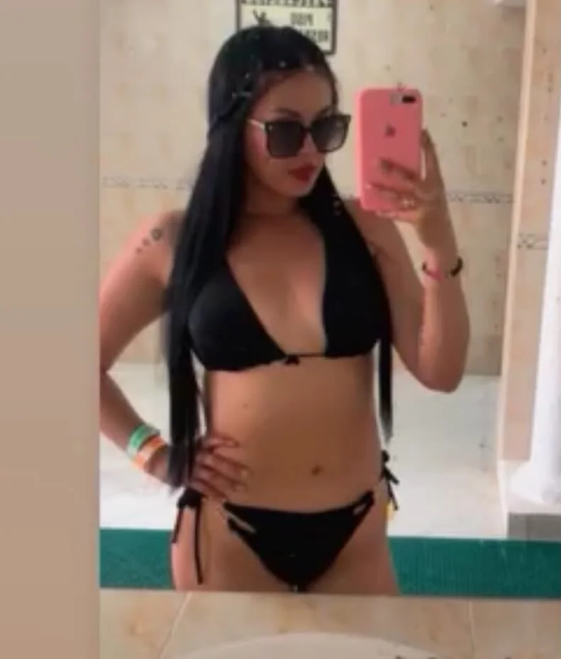 XXX Porn Photo of Nude MissVicky_SlaveLiah_BDSM 17