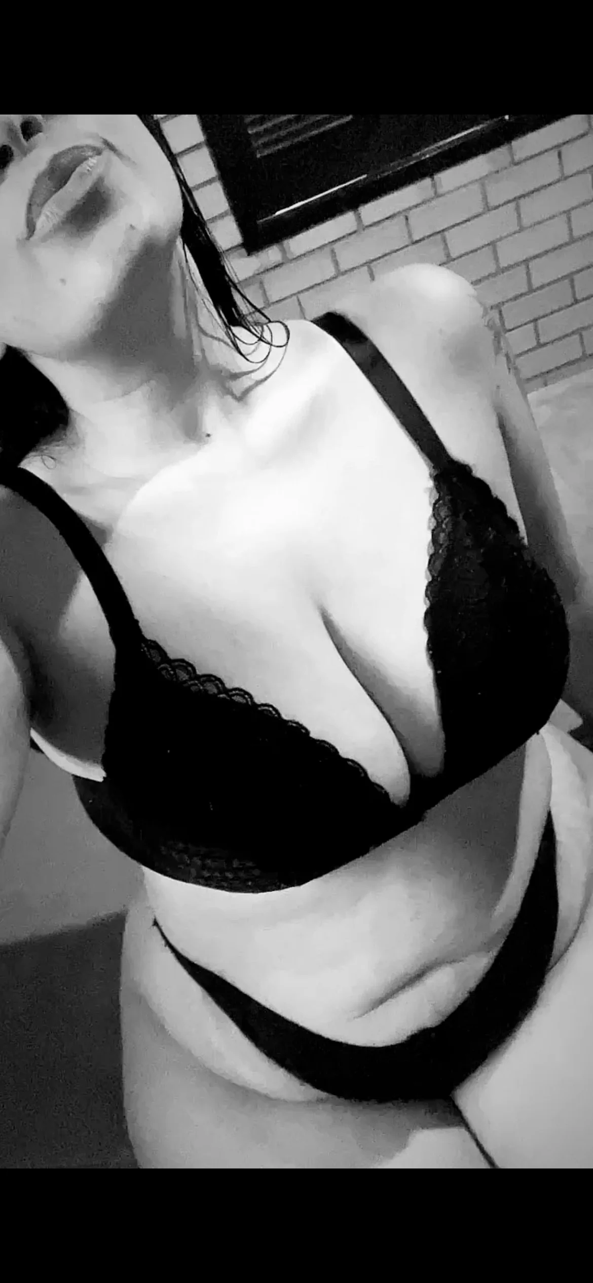 XXX Porn Photo of Nude Nandahotcasada 6