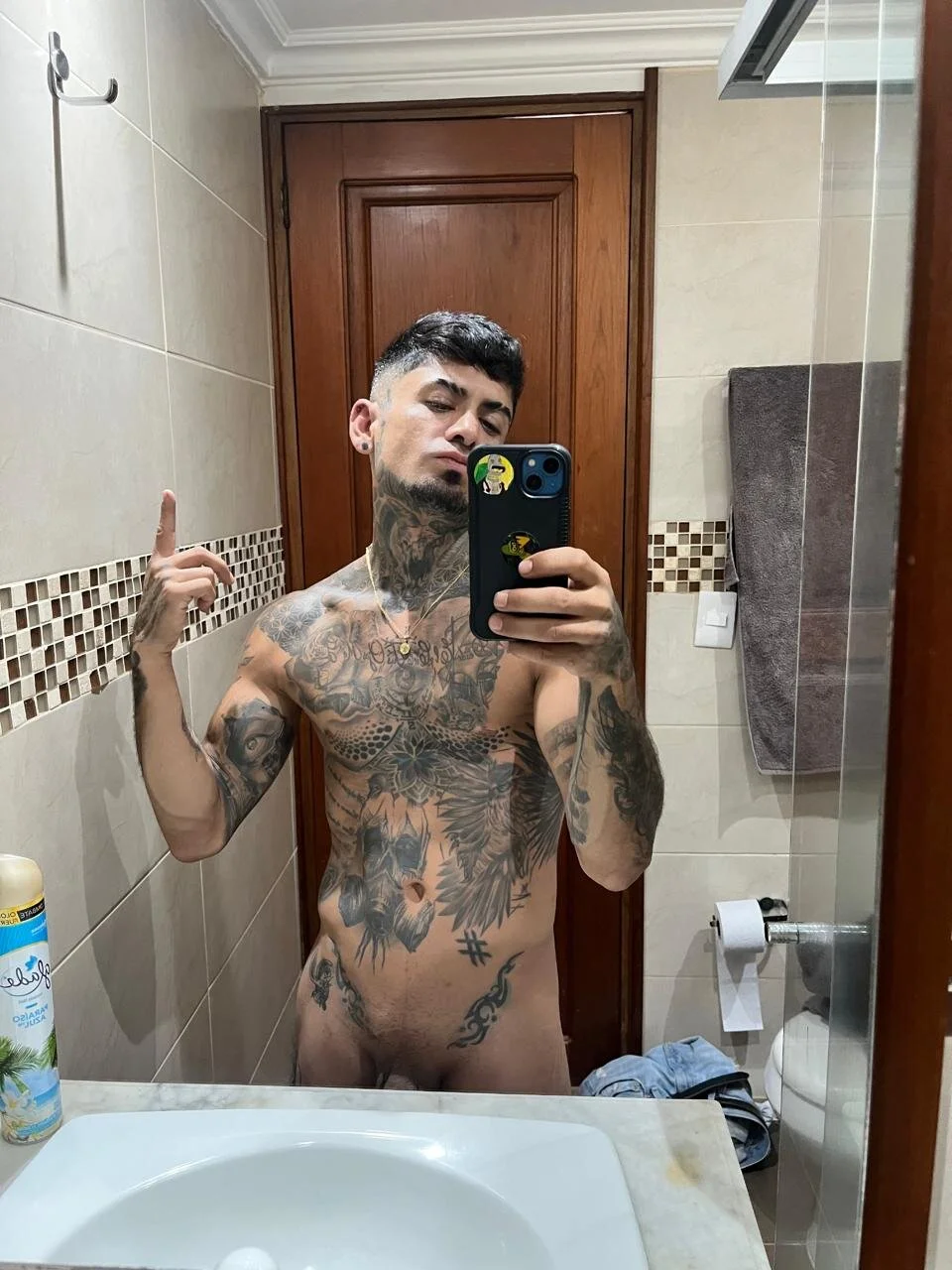 XXX Porn Photo of Nude sergiio_mesa27 9