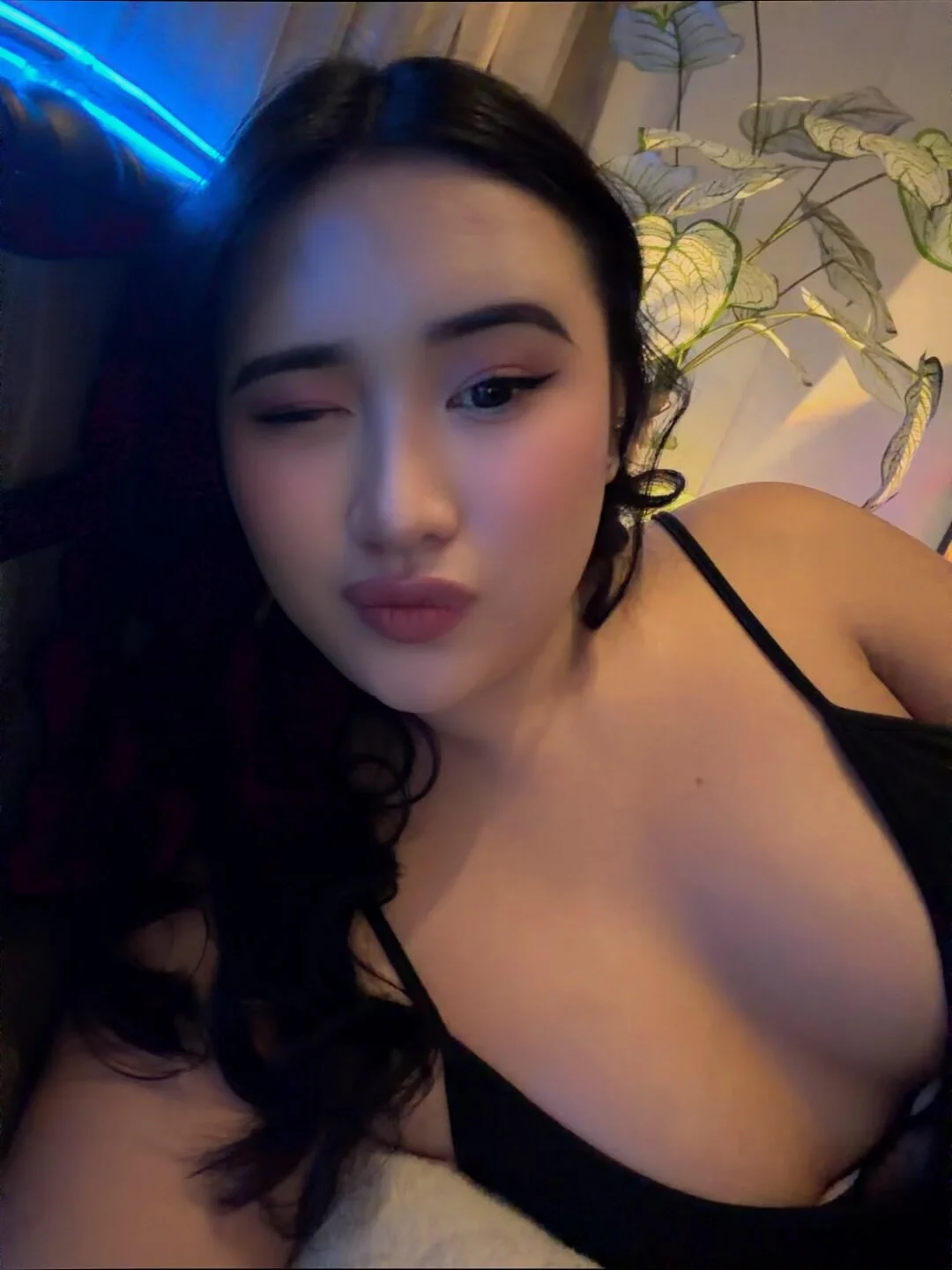 XXX Porn Photo of Nude SASSYsavannahts 15