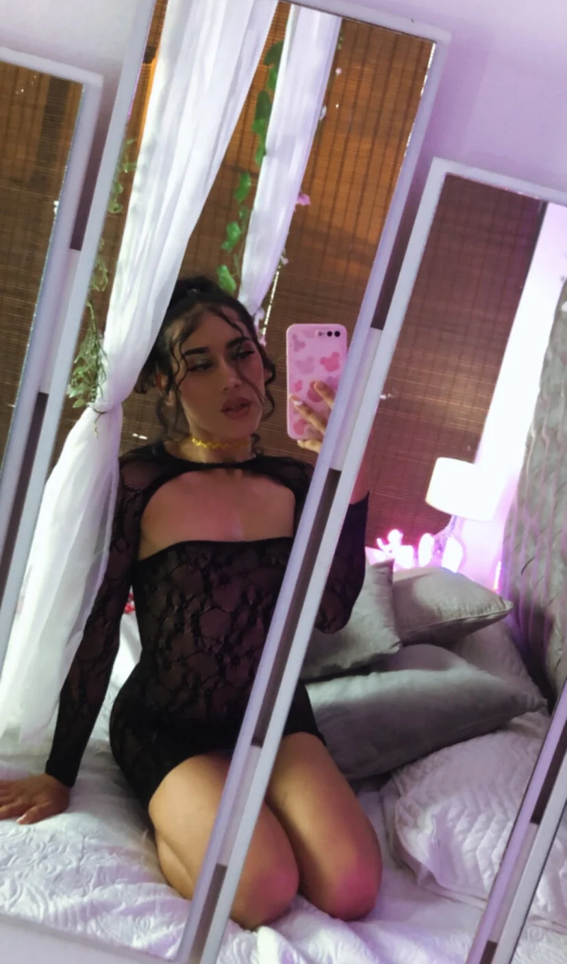 XXX Porn Photo of Nude CamilaHarperr_ 31