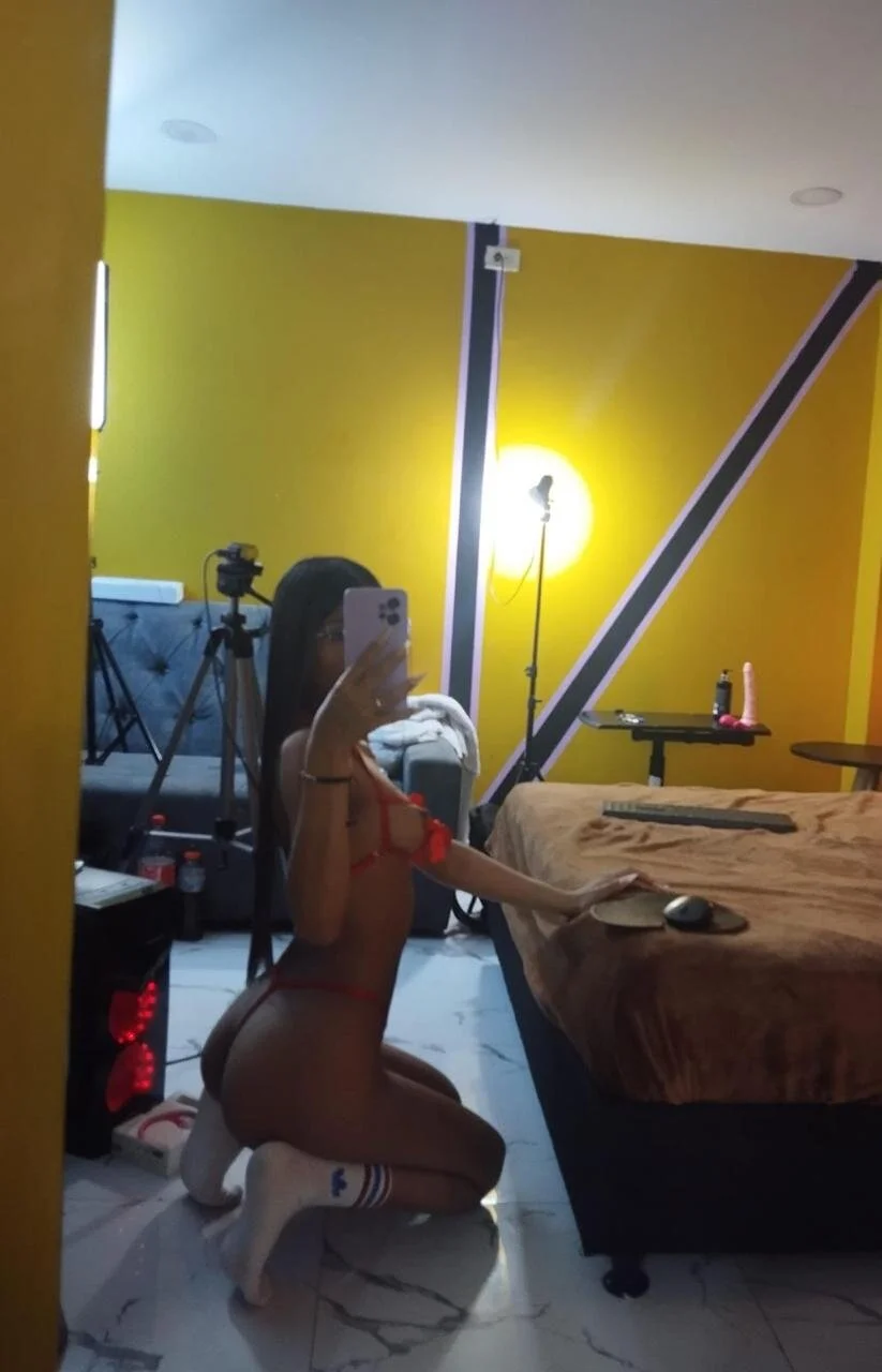 XXX Porn Photo of Nude Zoe_small 2