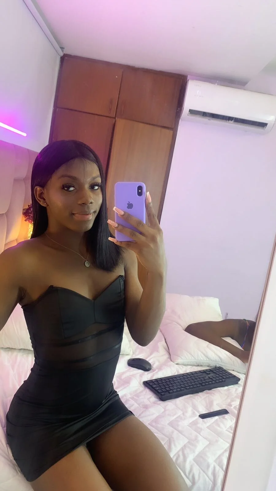 XXX Porn Photo of Nude DaphneLloyd 9