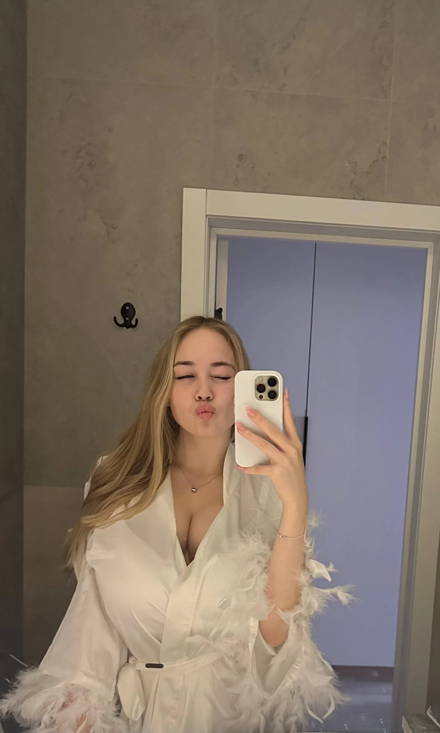 XXX Porn Photo of Nude IleneElizondo 1