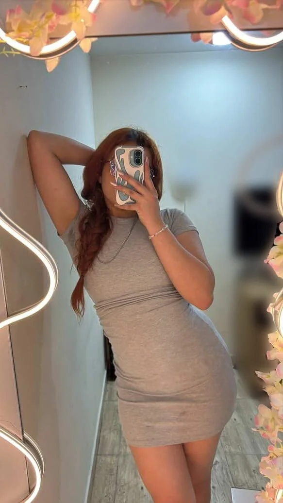 XXX Porn Photo of Nude Naomy_tay1 35