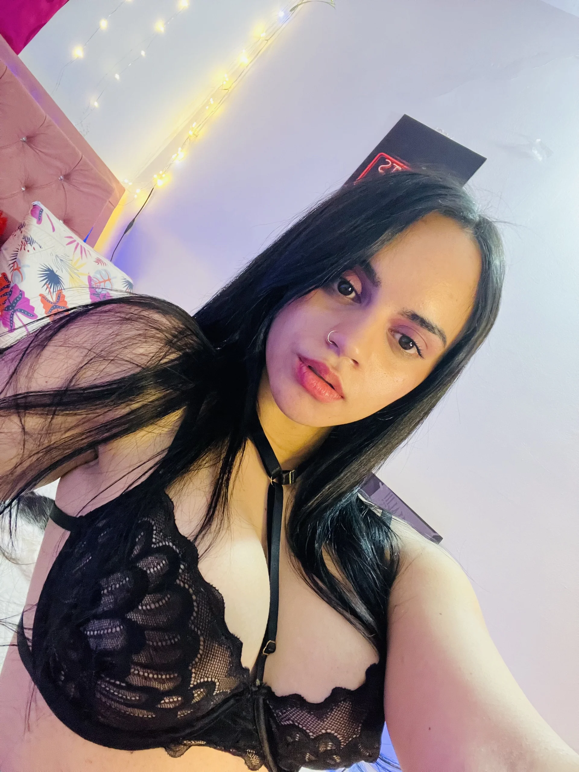 XXX Porn Photo of Nude aphril_rodriguez 3
