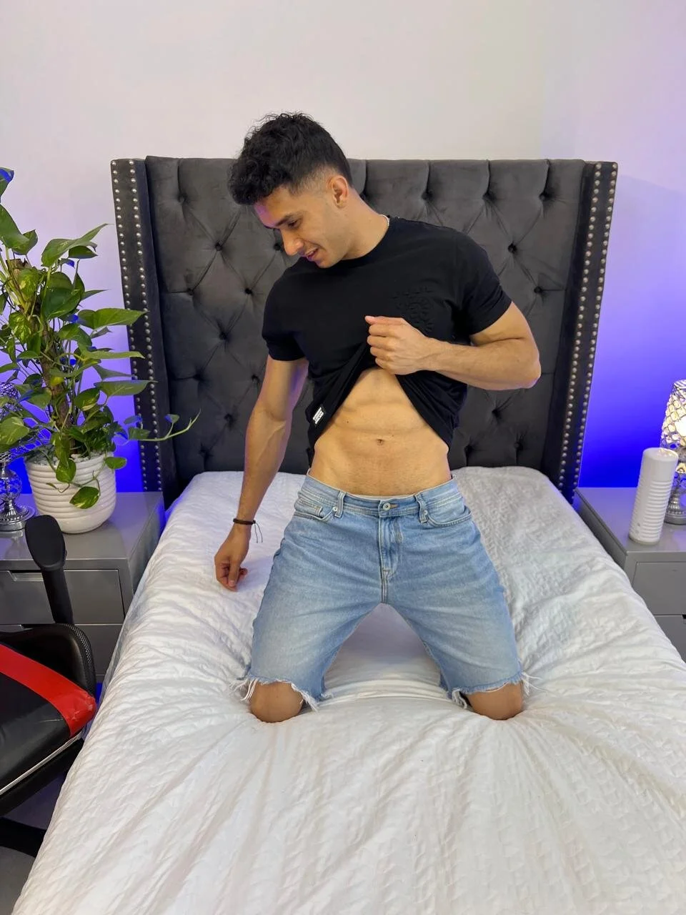 XXX Porn Photo of Nude aronvillegas 5