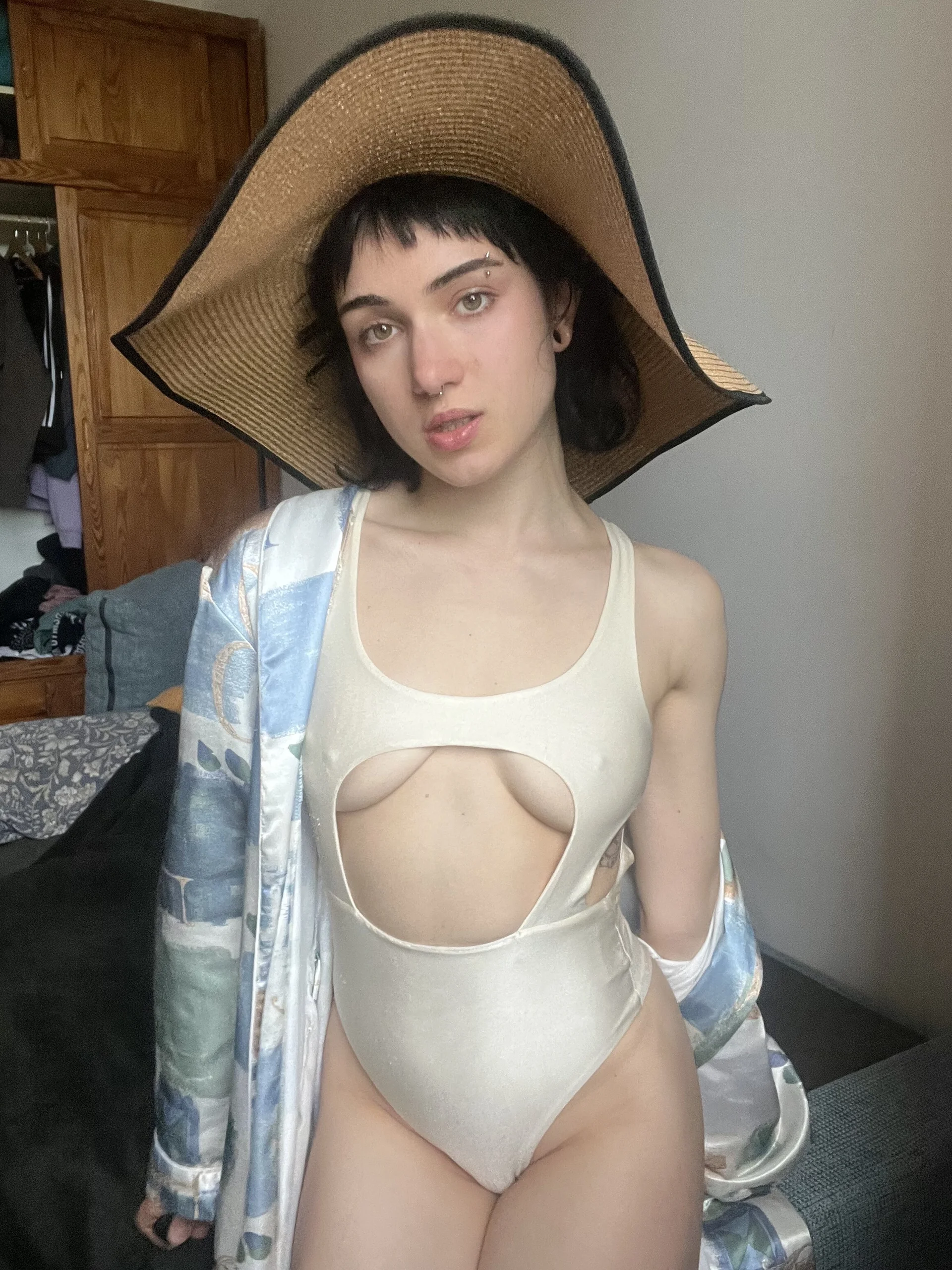 XXX Porn Photo of Nude revalation_ 1