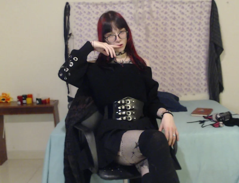 XXX Porn Photo of Nude bathory_vamps 8