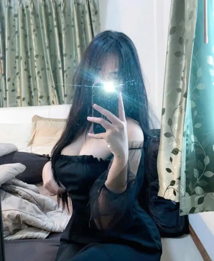 XXX Porn Photo of Nude Ori-Yannie 2