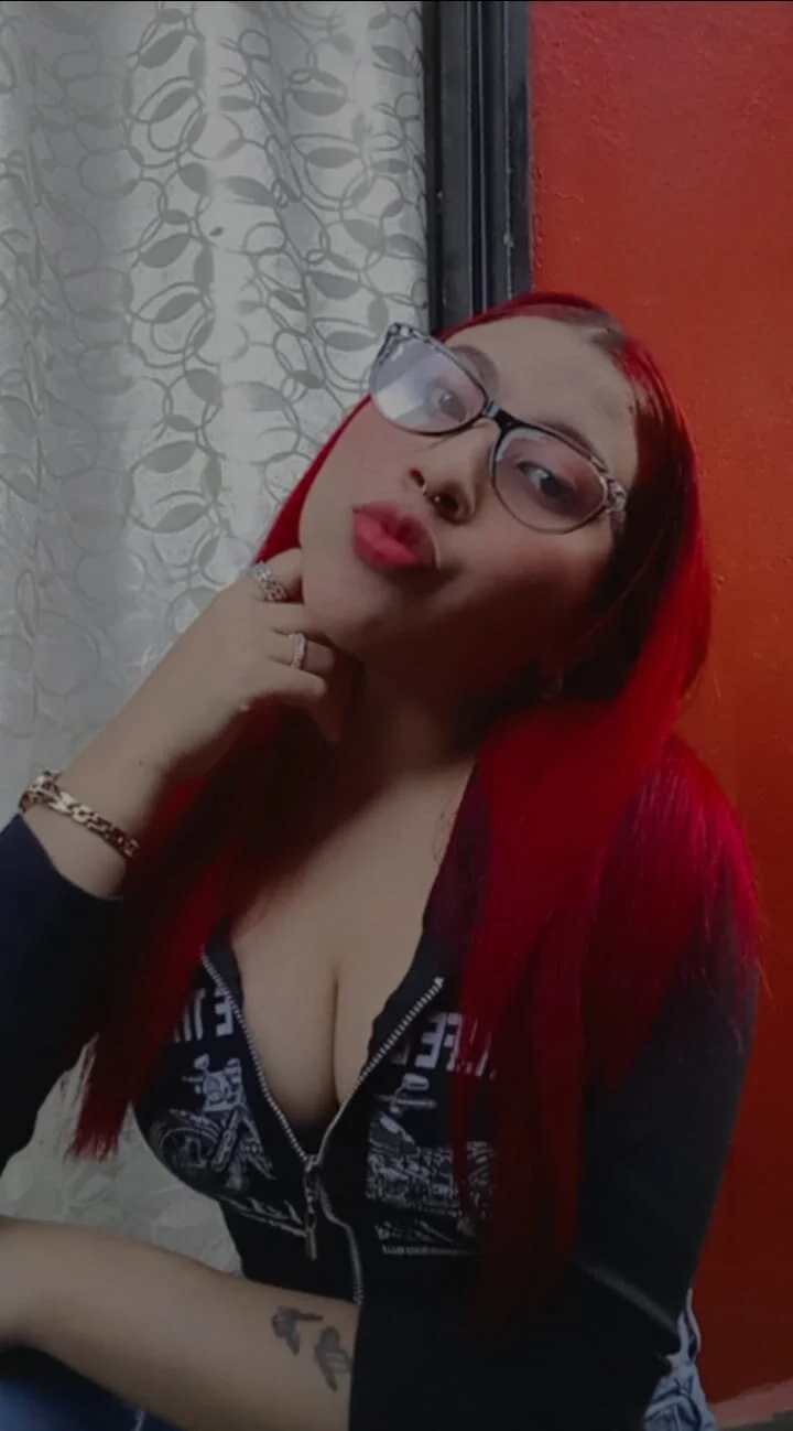 XXX Porn Photo of Nude LATINABUSTYTHICC 5