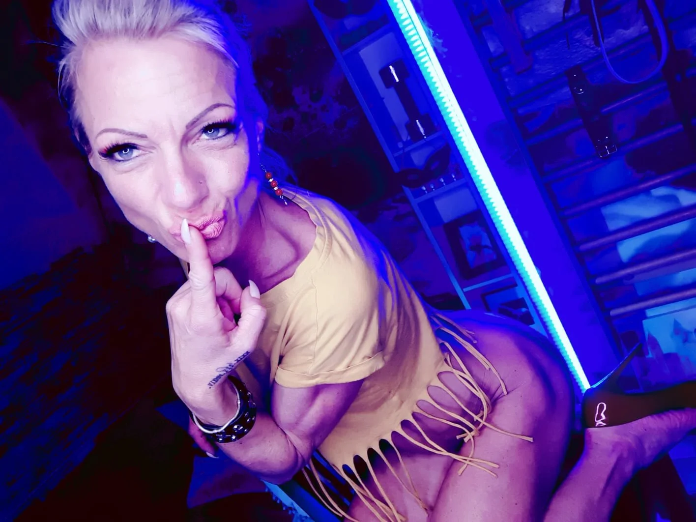 XXX Porn Photo of Nude TrophyMilf 6