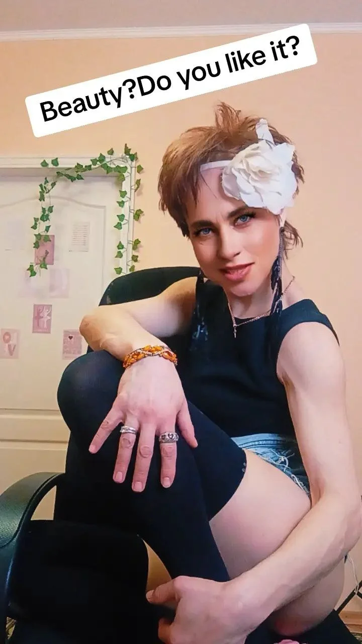 XXX Porn Photo of Nude LioraWeiss 6