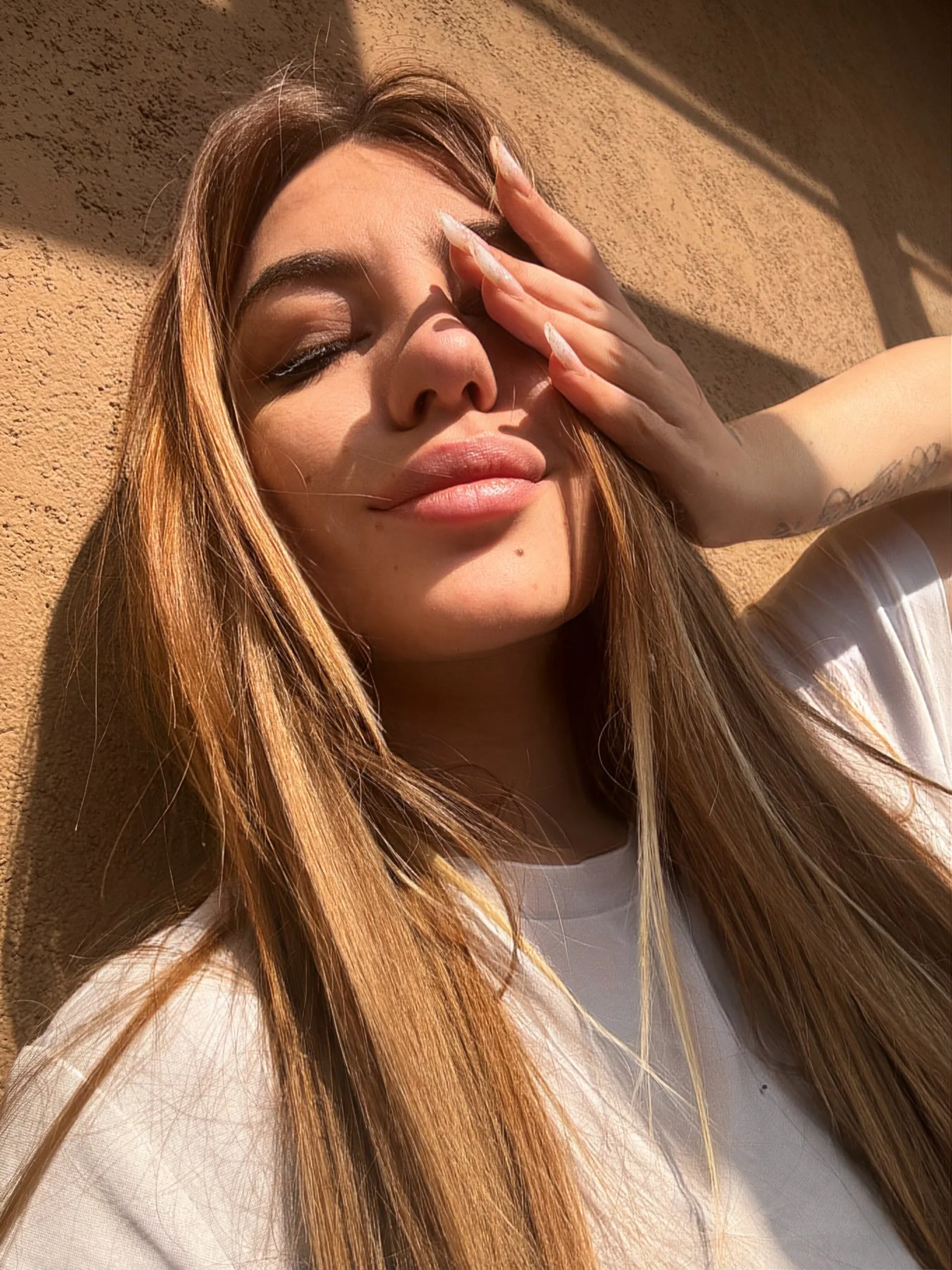 XXX Porn Photo of Nude EllaRayy 30