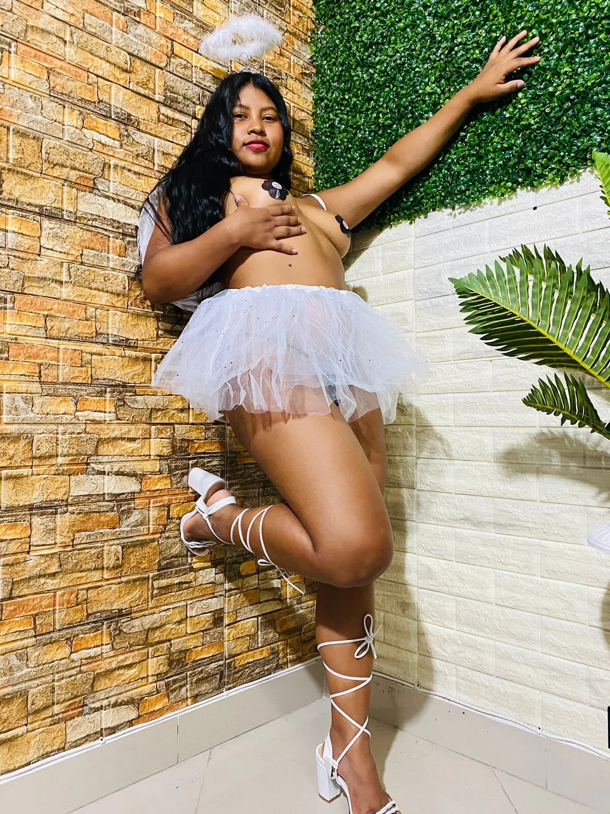 XXX Porn Photo of Nude lunahot__07 24