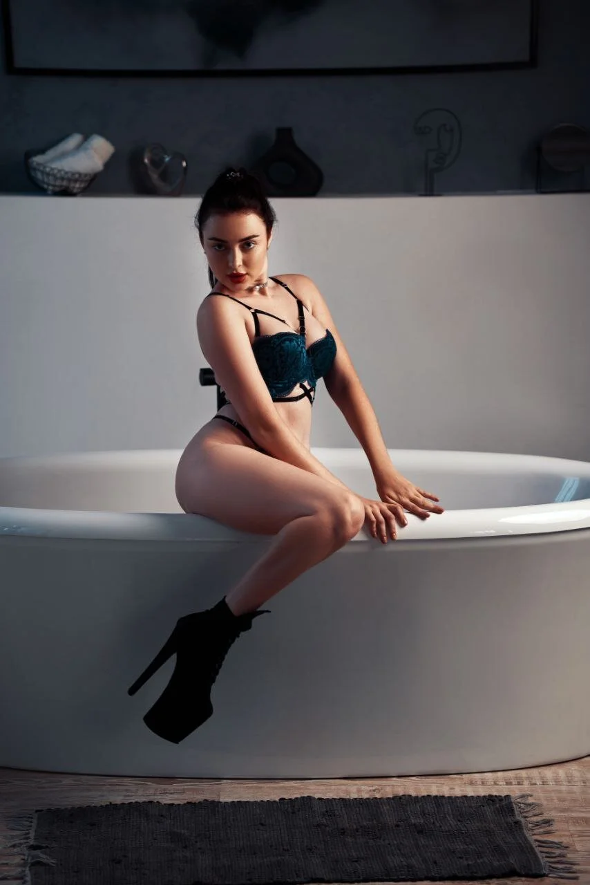 XXX Porn Photo of Nude SemurMur 13