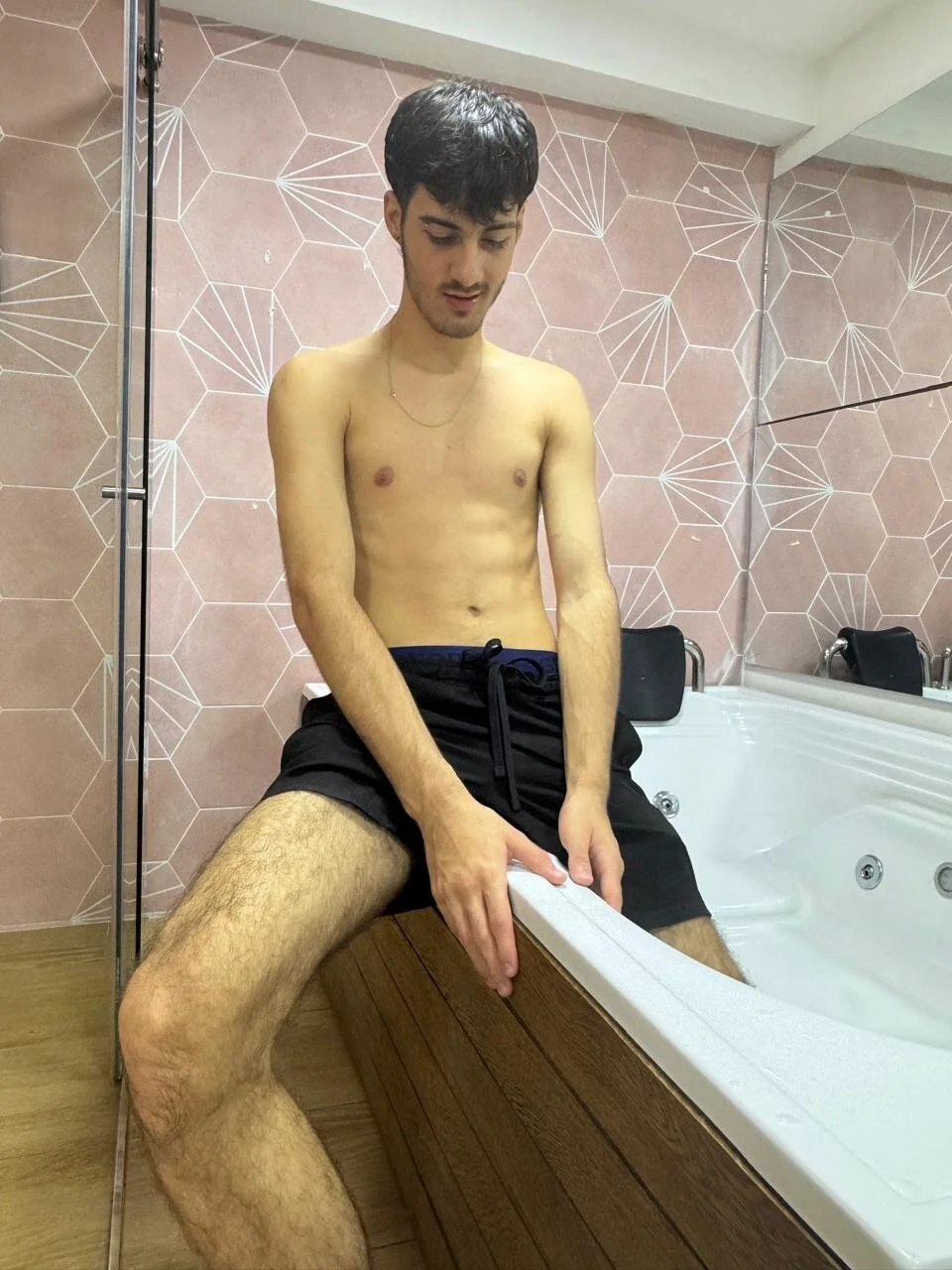 XXX Porn Photo of Nude Liam_Crown 63