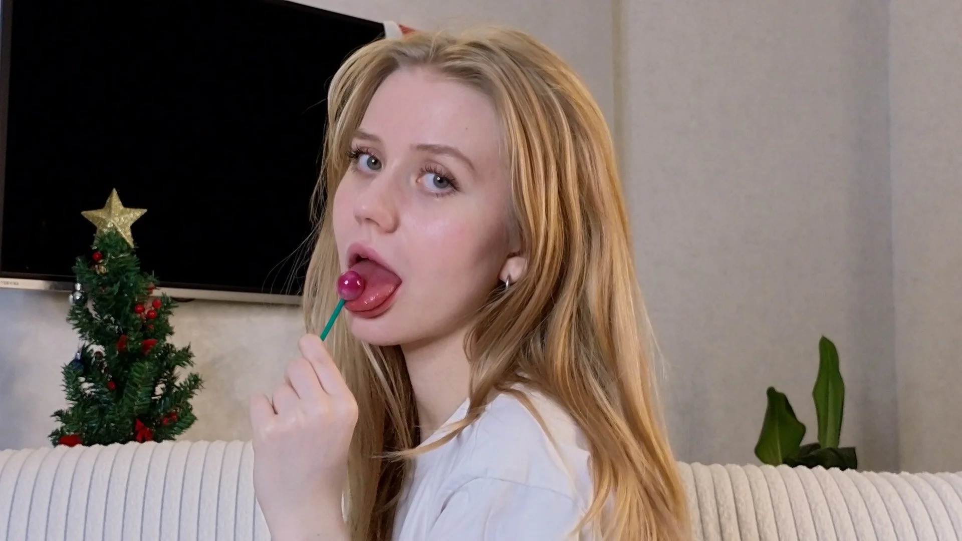 XXX Porn Photo of Nude LolySun 4
