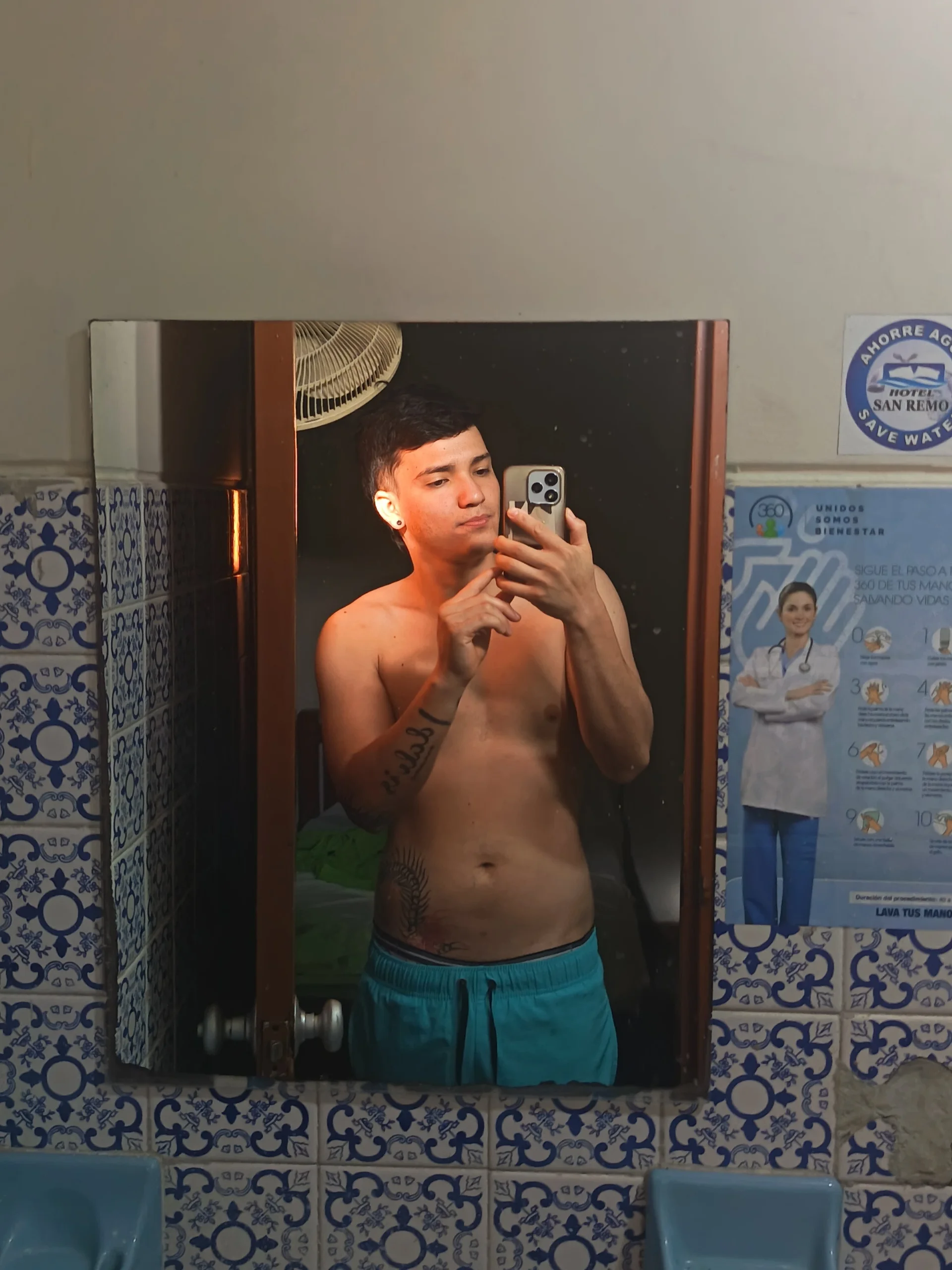 XXX Porn Photo of Nude Johan_Dangel 13