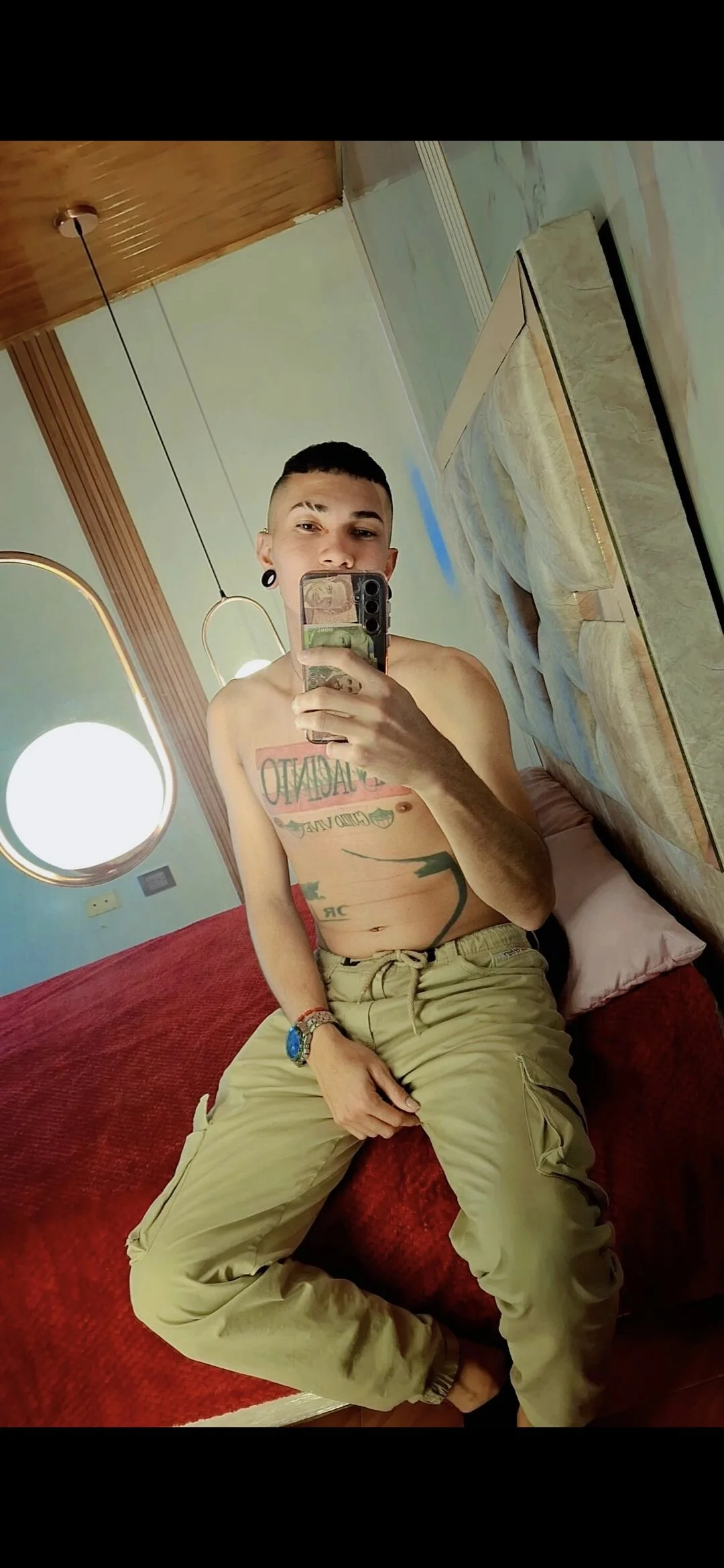 XXX Porn Photo of Nude Joseth1924 1