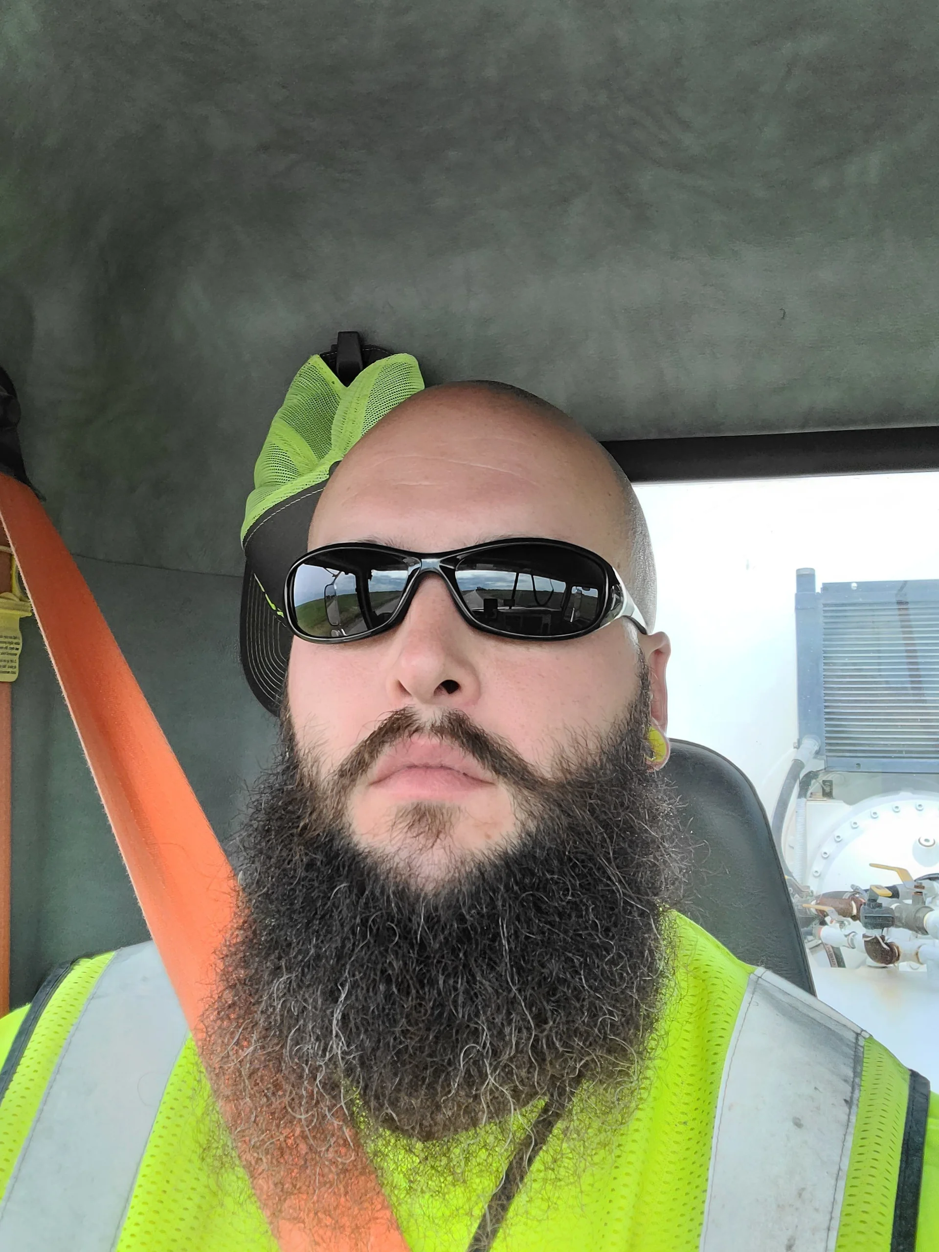 XXX Porn Photo of Nude Girthy-Man-Hammer 3