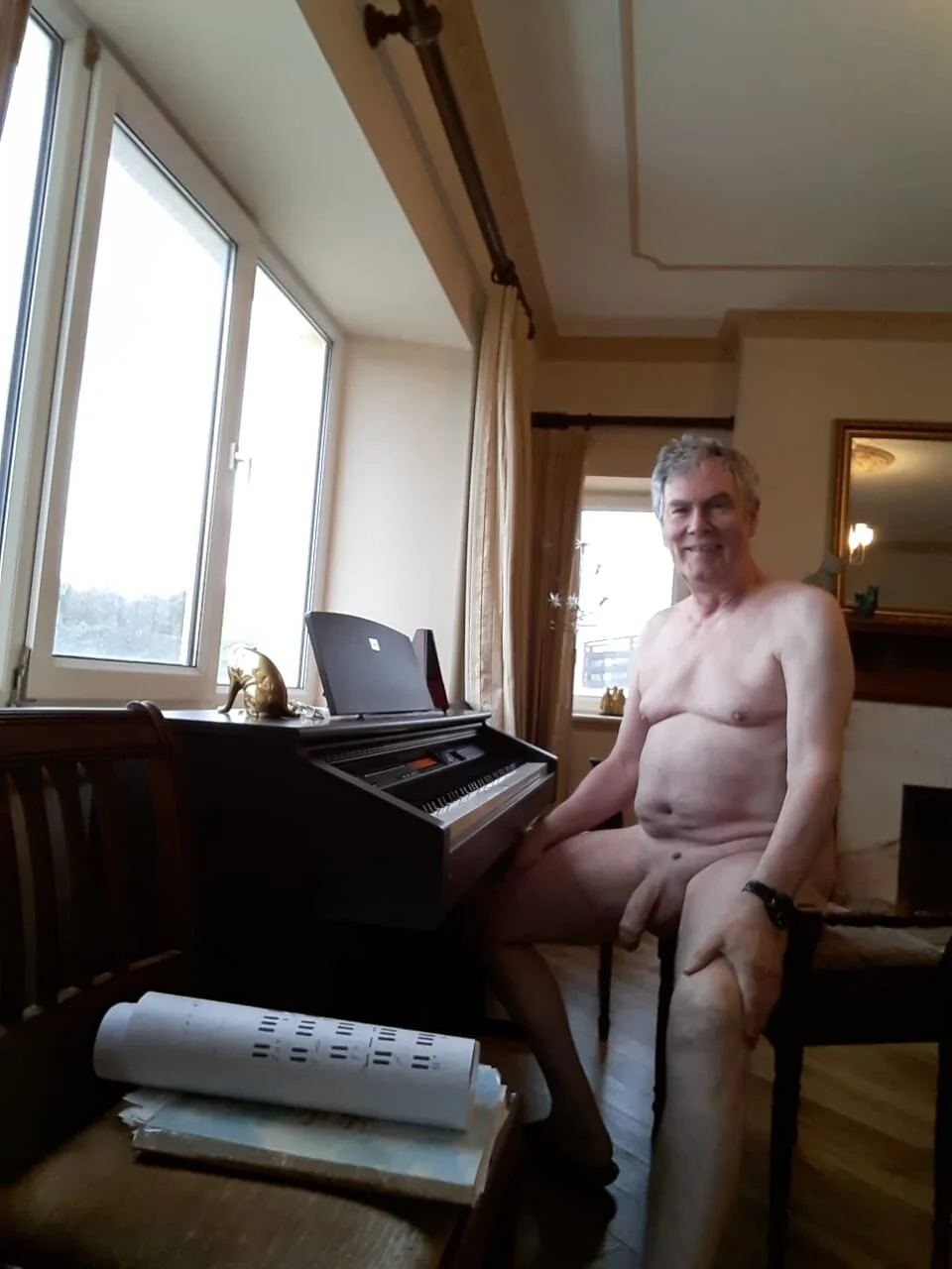 XXX Porn Photo of Nude alan_inlondon 22