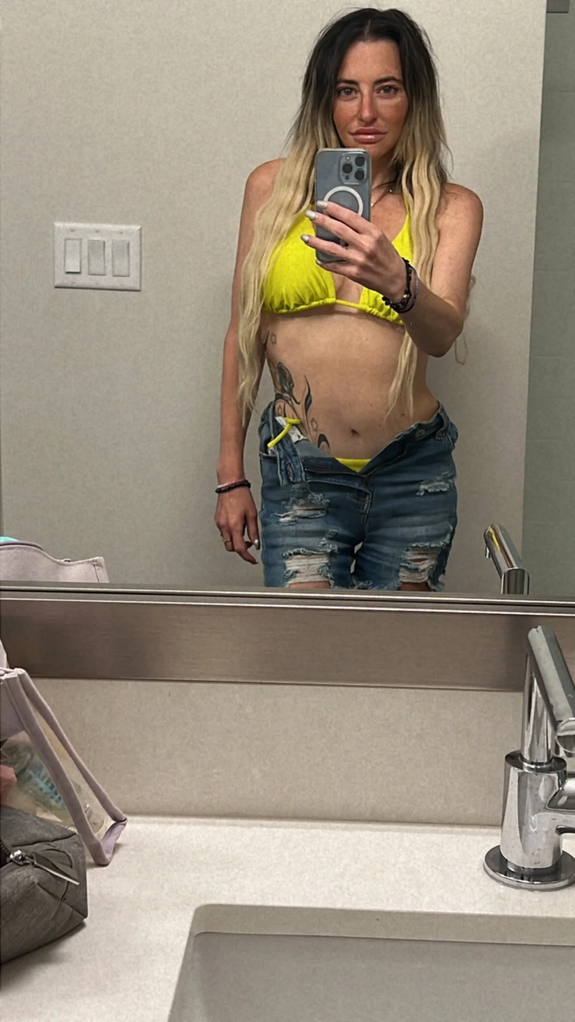 XXX Porn Photo of Nude Ariestarlights 15