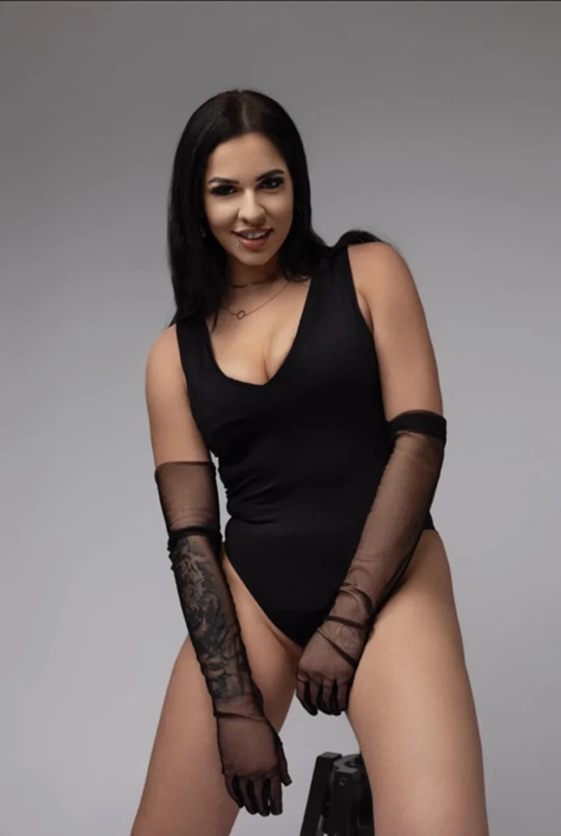 XXX Porn Photo of Nude AndreaXAmazing 3