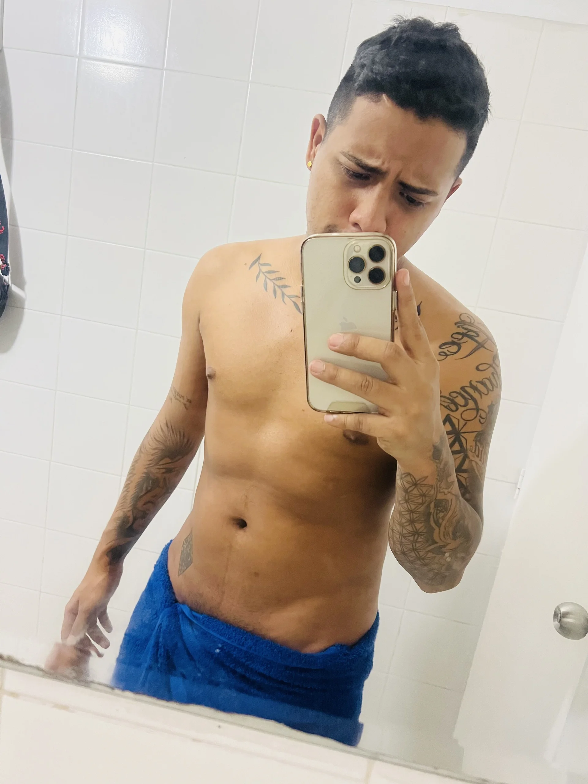 XXX Porn Photo of Nude Yefridudamelflores 1