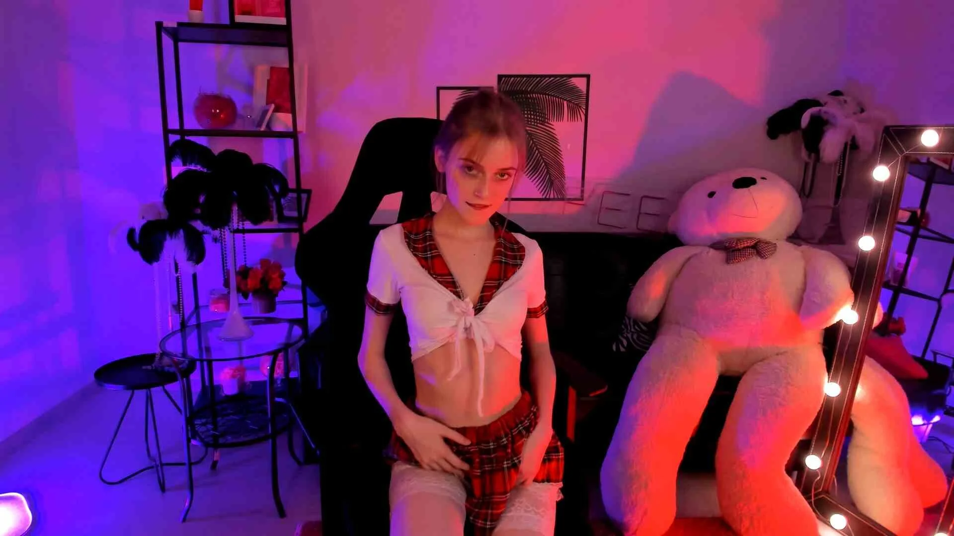 XXX Porn Photo of Nude KiraMontoya 7