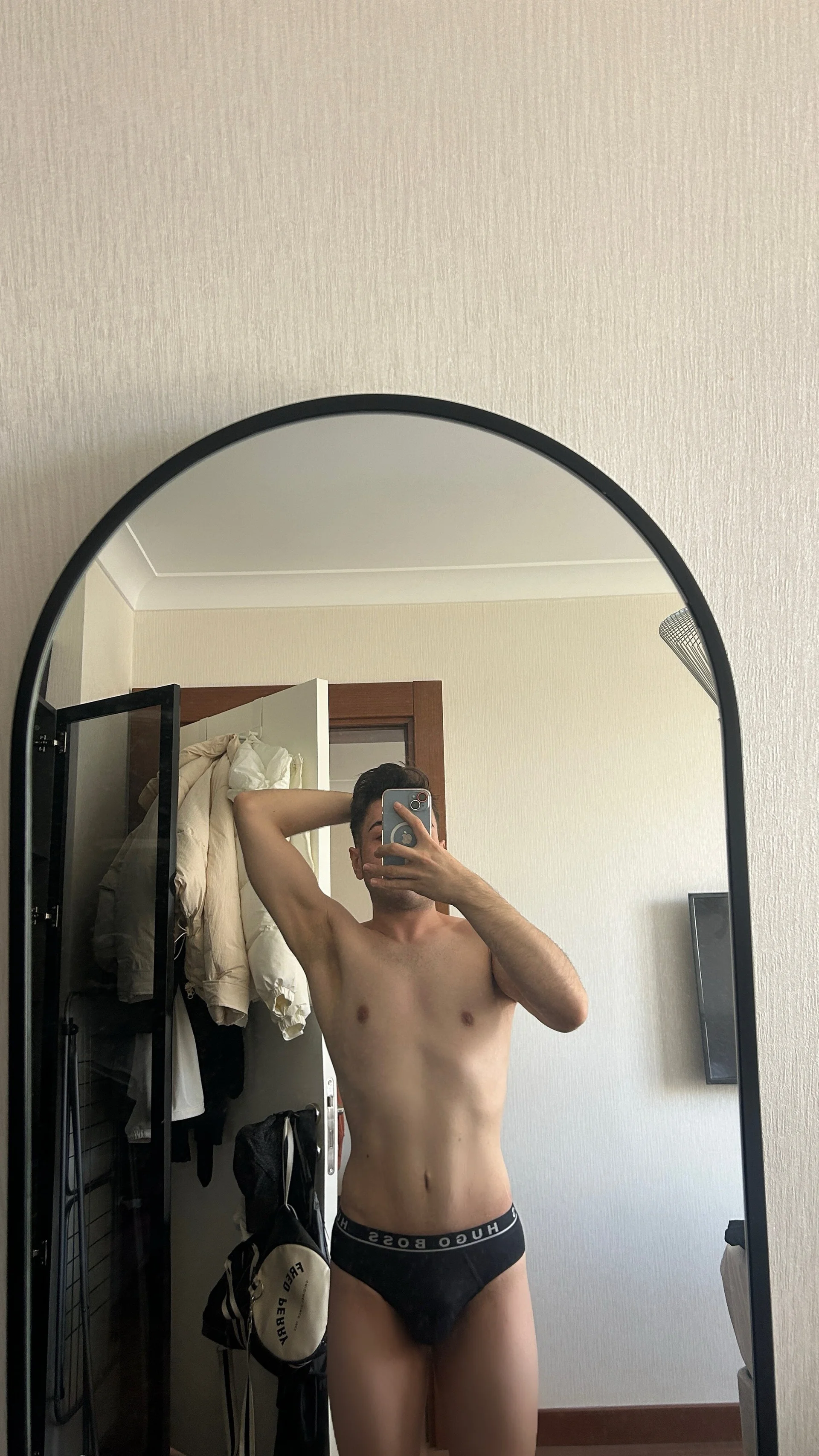 XXX Porn Photo of Nude toyboytlg 5