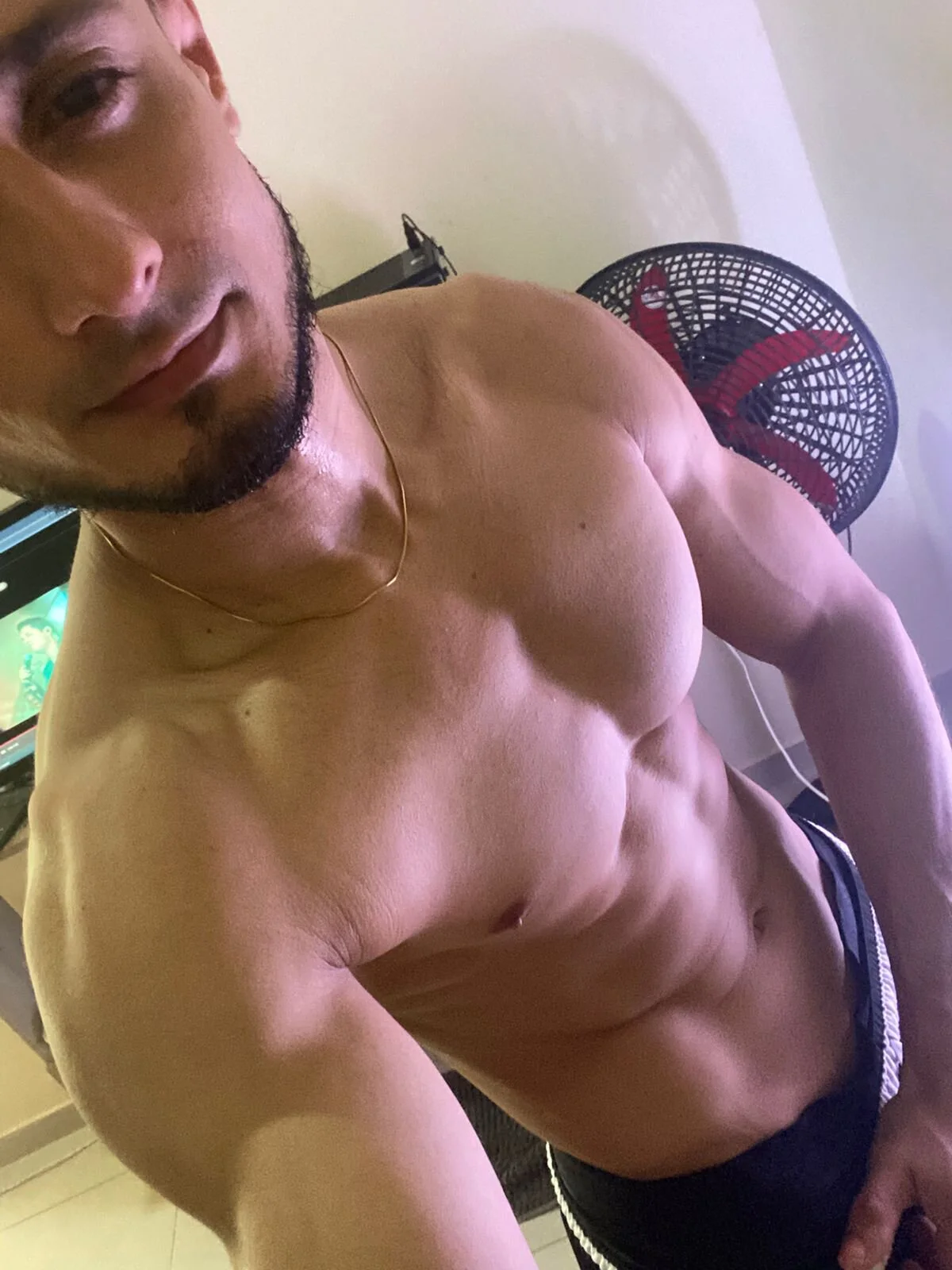 XXX Porn Photo of Nude Adonys_Lewis_ 6