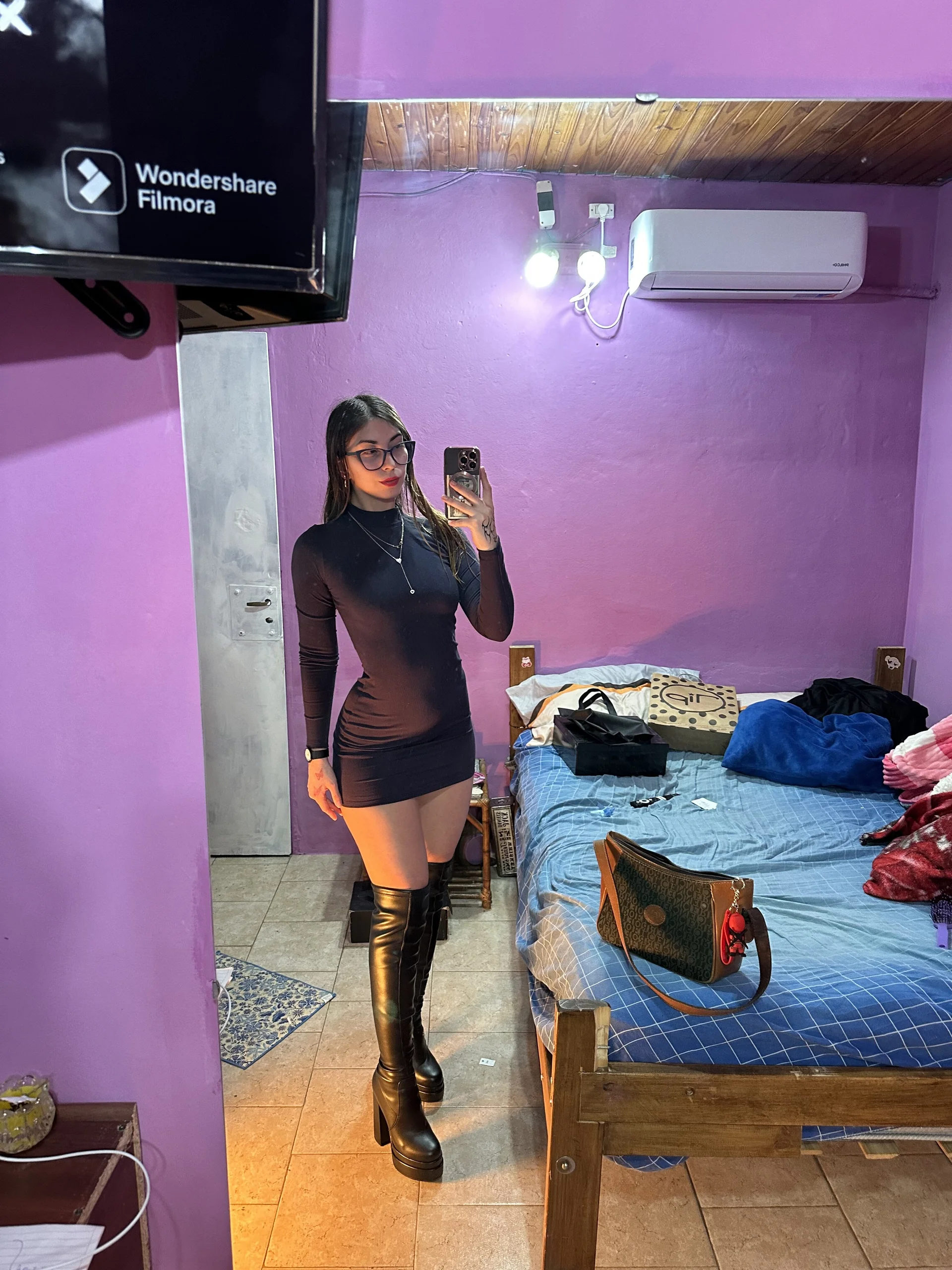 XXX Porn Photo of Nude luschannen0 1
