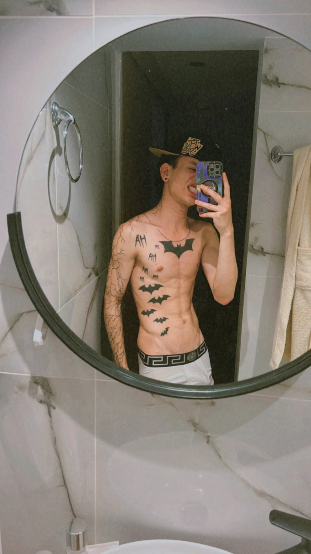 XXX Porn Photo of Nude HardinKingBat 9