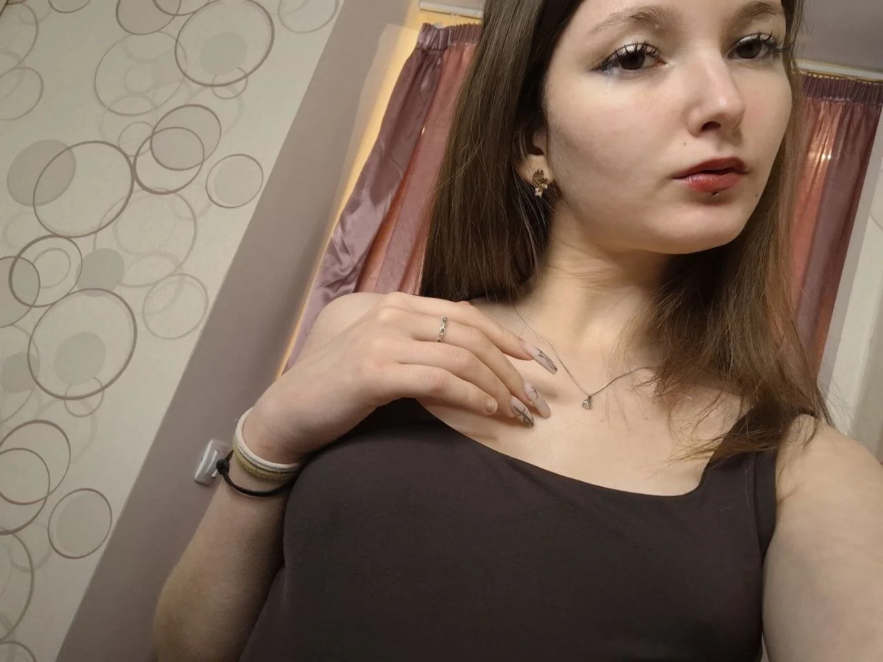 XXX Porn Photo of Nude DongMolt 381