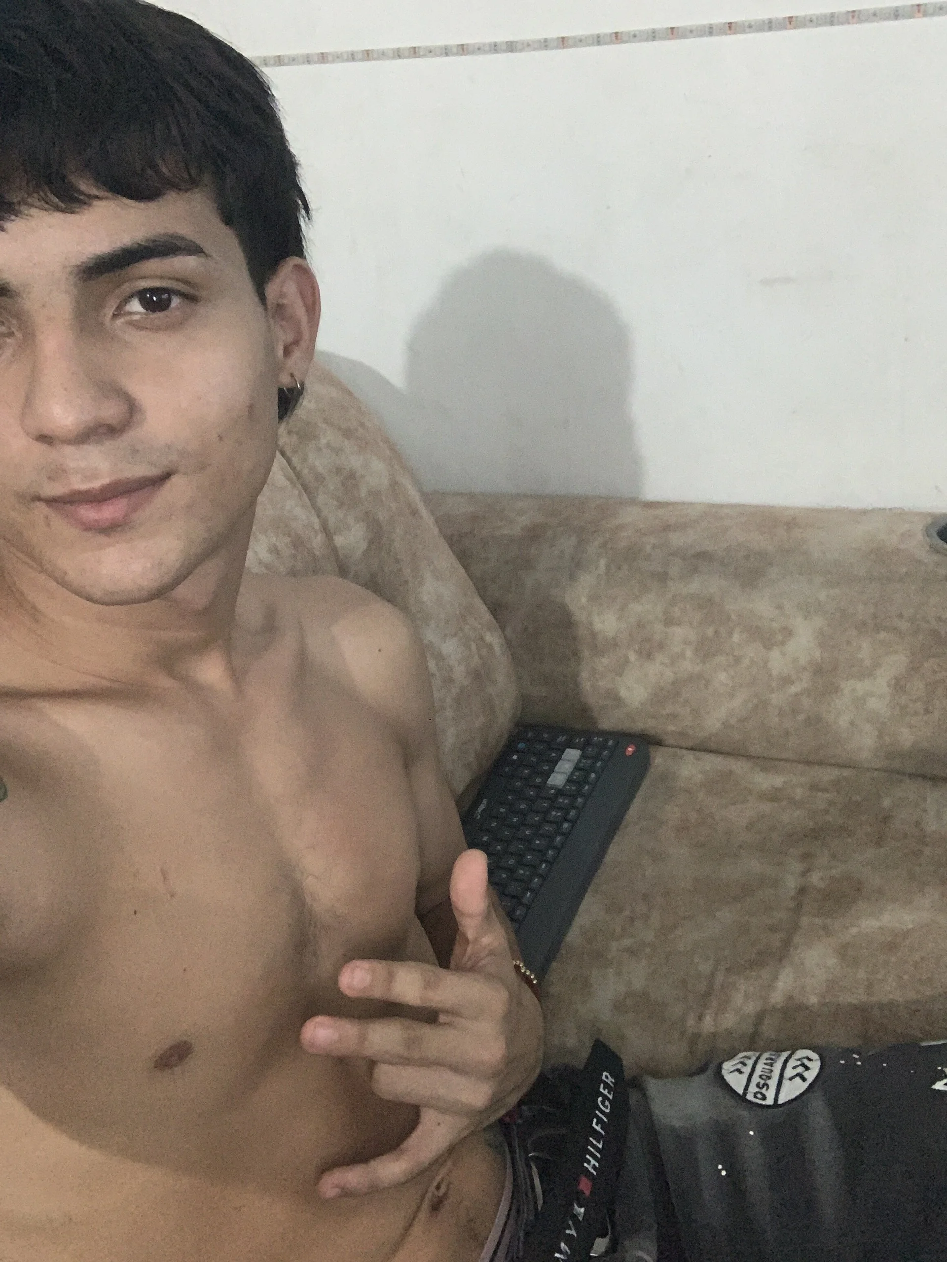 XXX Porn Photo of Nude Thommy_cute 6